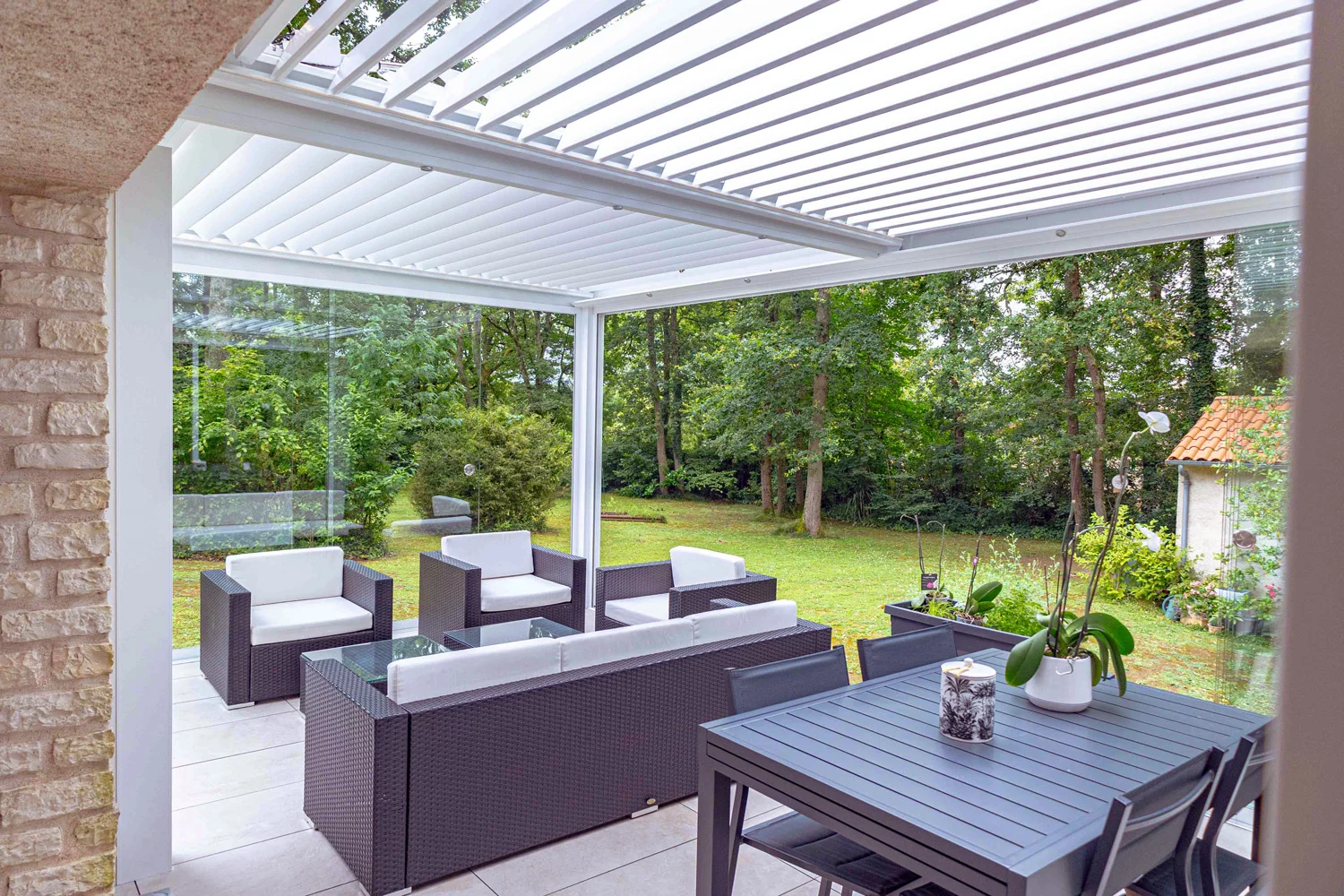 Pergola bioclimatique